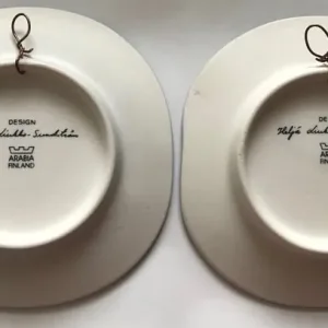 Helja Liukko-Sundstrom two wall plaques 11cm - Image 5