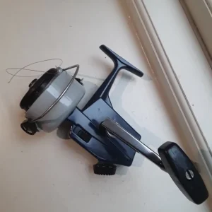 Abu Cardinal Model 60 Spinning Reel LHW - Image 5