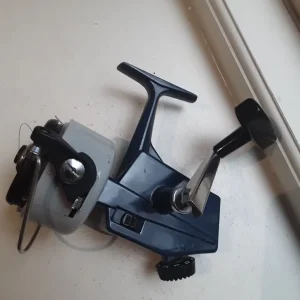 Abu Cardinal Model 60 Spinning Reel LHW - Image 6