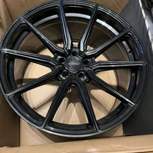 Vossen HF-3 Alloy Wheels --- 21 Inch Black - Image 4