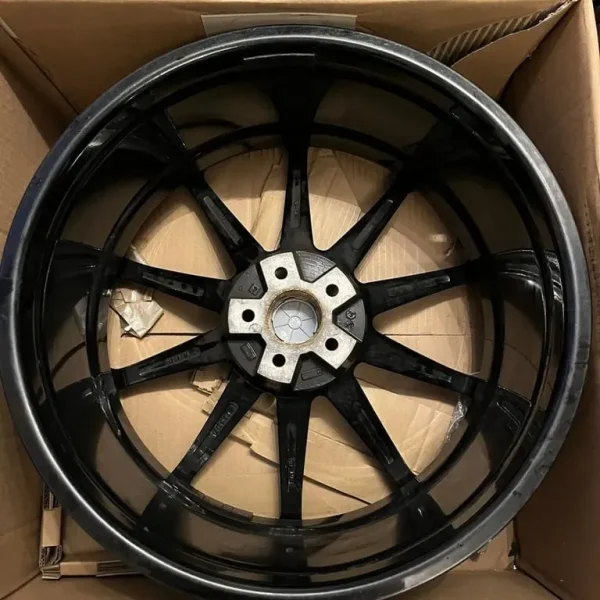 Vossen HF-3 Alloy Wheels --- 21 Inch Black