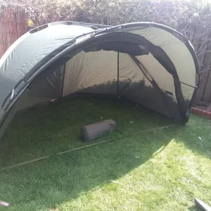 Fox royale fishing bivvy with overwrap - Image 3