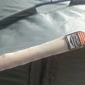 Fox royale fishing bivvy with overwrap - Image 4