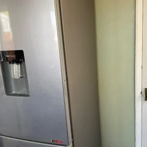 Samsung Fridge Freezer - see all photos - Image 3