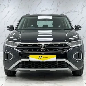 2023 Volkswagen T-Roc 1.5 TSI Life SUV 5dr Petrol DSG Euro 6 (s/s) (150 ps) HATCHBACK Petrol Auto... - Image 5
