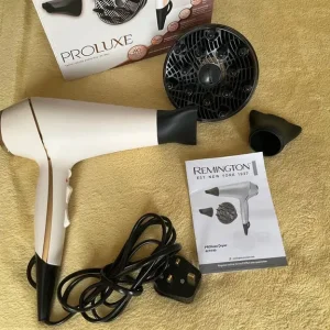 Remington Proluxe hairdryer