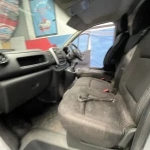 2015 Vauxhall Vivaro Vivaro 2700 Sportive CDTI Panel Van DIESEL Manual - Image 8