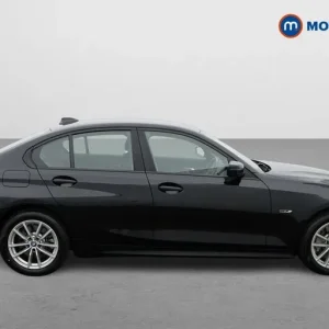 2022 BMW 3 Series 330e SE Pro 4dr Step Auto Saloon Hybrid Automatic - Image 8