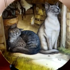 Super selection of cat themed plates, see description for makers etc £2 each 2 for £3 - Image 4