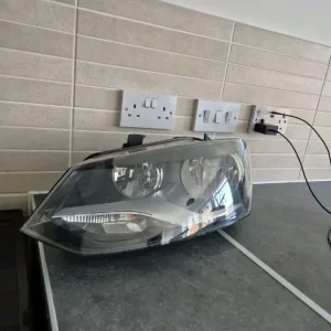 VW Polo Mk5 2009-2015 Headlamp + Bulb, Passenger Side + FAST UK 🇬🇧 POST!