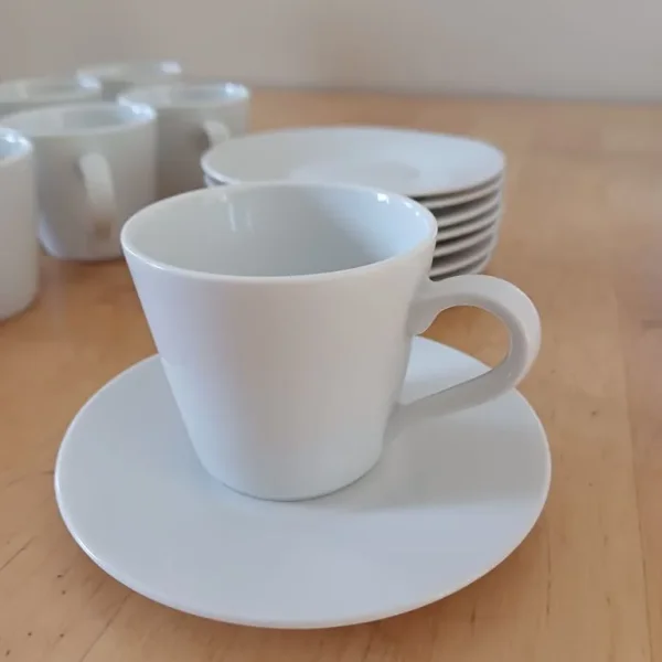 Mika Expresso coffee cups and saucers - set of 8