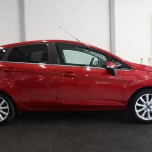 2015 Ford Fiesta 1.0T EcoBoost Titanium Euro 6 (s/s) 5dr HATCHBACK Petrol Manual - Image 8