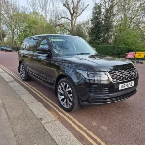 Land Rover Range Rover 3.0 D350 MHEV Autobiography LWB - Image 3