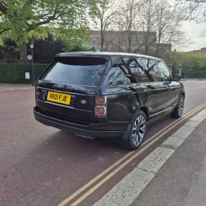 Land Rover Range Rover 3.0 D350 MHEV Autobiography LWB - Image 7