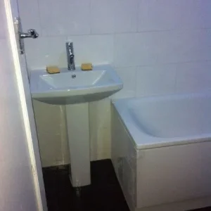 Furnished Double Room To-Let - Image 6