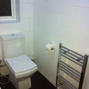 Furnished Double Room To-Let - Image 7