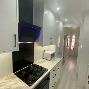 Furnished Double Room To-Let - Image 8