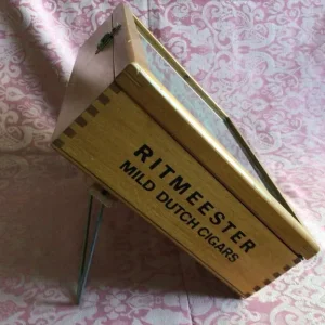 Vintage Ritmeester Wooden Counter Top Dutch Cigar Display Case. - Image 2