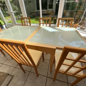 DINING TABLE EXTENDABLE WITH 8 CHAIRS - Image 2