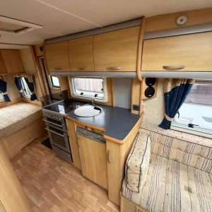 Sterling Eccles Opal Rear Fixed Bed Middle Bathroom - Image 7