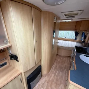 Sterling Eccles Opal Rear Fixed Bed Middle Bathroom - Image 8