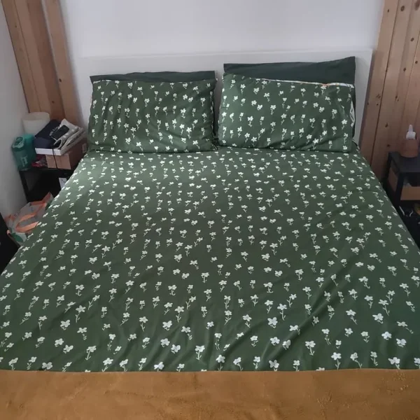 King size bed