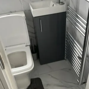 (Not a studio)Double room including bills for single occupancy - Image 5