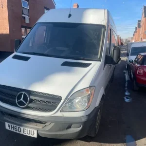 MERCEDES SPRINTER 2.1 CDI OM651 MANUAL BRACKING FOR PARTS 07-14