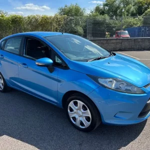 2012 Ford Fiesta 1.25 Style 5dr HATCHBACK Petrol Manual - Image 2