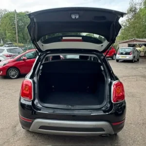 2017 Fiat 500X MULTIAIR CROSS PLUS HATCHBACK 1.4 MULTIAIR CROSS PLUS 5DR Manual Hatchback Petrol ... - Image 8