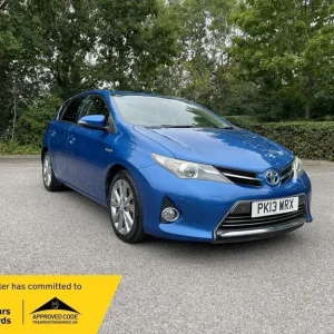 2013 Toyota Auris 1.8 VVT-h Excel CVT Euro 5 (s/s) 5dr HATCHBACK Petrol/Electric