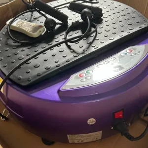 VIBRAPOWER DISC PLUG IN EXERCISE VIBRATION MACHINE WITH HANDLE RESIDENT PULLS - Image 8