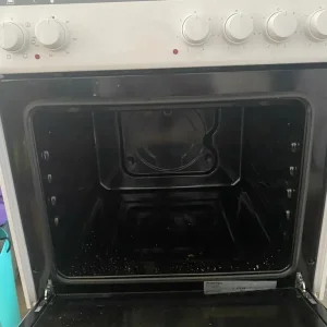 ESSENTIALS 60 cm Electric Solid Plate Cooker - Image 2