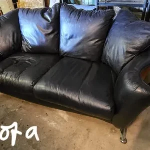 Leather sofa suite in petrol blue - Image 2