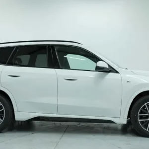 2025 BMW iX1 150kW eDrive20 M Sport 65kWh 5dr Auto Estate Electric Automatic - Image 3