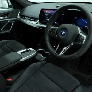 2025 BMW iX1 150kW eDrive20 M Sport 65kWh 5dr Auto Estate Electric Automatic - Image 7