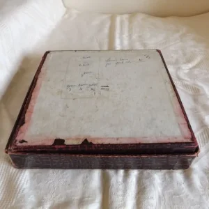 1940s Ronite snooker balls with original box and wooden rack - Image 6