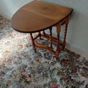 Drop leaf Occasional Table - Image 2