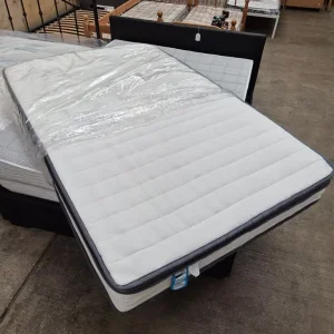 Small Double Mattress NEW Hybrid Mattress 4ft Mattress - Image 3