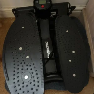 Stepper - delivery available - no plugs required