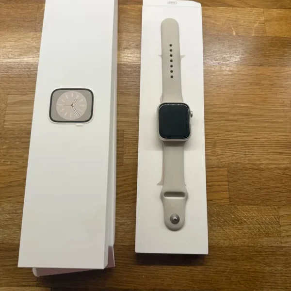 Apple Watch Series 8 45 mm