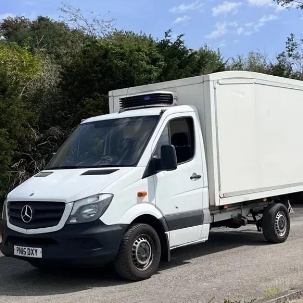2015 Mercedes-Benz Sprinter 313CDI BlueEFFICIENCY CHASSIS CAB Diesel Manual