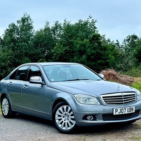 ONLY £1350 WITH 1 YEARS MOT - AUTOMATIC - Mercedes C Class C220D