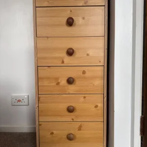 Chest of dy/Tall boy