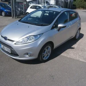 2012 Ford Fiesta 1.25 Zetec Hatchback 5dr Petrol Manual (129 g/km, 81 bhp) Hatchback Petrol Manual - Image 2