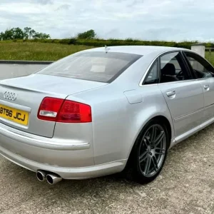 🏁 Massive Spec 2007 Audi S8 Quattro 5.2 V10 FSi Auto - Super Car 500bhp - Carbon Ceramic Brakes 🏁 - Image 7