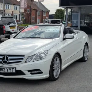 2012 Mercedes-Benz E-Class E250 CDI BlueEFFICIENCY Sport 2dr Tip Auto DIESEL 45000 MILES CONVERT... - Image 3