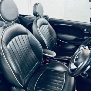 2010 MINI Convertible 1.6 Cooper S 2dr Auto CONVERTIBLE Petrol Automatic - Image 6