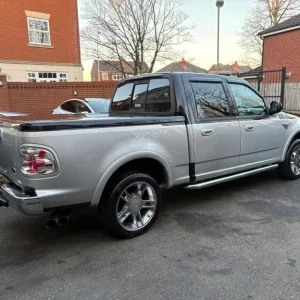 2005 Ford F150 PETROL Manual - Image 6