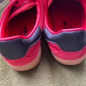 ADIDAS GAZELLES - RED - GOOD AS NEW - SIZE 7 RED RRP £90 ONLY £20 - Image 3